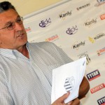 iurk Coletiva de Iurk revela dívida de R$ 60 mil com jogadores - Foto: Luciano Mendes