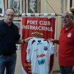 Presidente Irno Picinini com o diretor geral das categorias de base do Internacional, Roberto Lucio Oliveira Melo. Foto: Site Oficial do Toledo