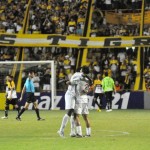 Nem mesmo erro da arbitragem impediu Furacão de bater o Criciúma por 2x1 e quebrar um jejum de vitórias no Heriberto Hülse que já durava 23 anos (Foto: Ulisses Job)