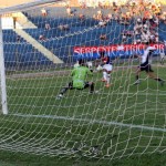 Foto: Elias quase marca o seu segundo gol no jogo - Divulgação/Paraná Clube