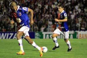 Paraná perde em casa e vê chapecoense garantir acesso à Série A. Foto -  Site Oficial do Paraná