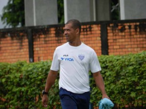 Pingo acredita em evolução do Avaí na sequência da Série B. Foto: reprodução/facebook oficial do Avaí.