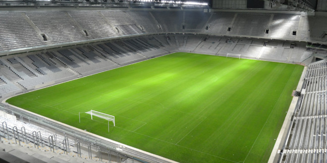 Por irregularidades na Arena da Baixada, Atlético é condenado a pagar multa de R$ 300 mil