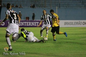 O Alvinegro segue na lanterna do Campeonato Brasileiro. Foto: Robson Vilela/Redação em Campo.