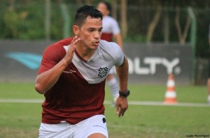 Recuperado, Giovanni Augusto está pronto para enfrentar o Corinthians. Foto: Luiz Henrique/Site Oficial do Figueirense.