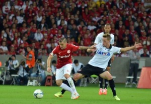 Atlético foi derrotado, de virada, pelo Internacional. Foto: Gustavo Oliveira/Site oficial Atlético.