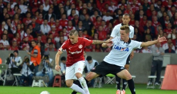 Atlético-PR vê falta de experiência como determinante para segunda derrota