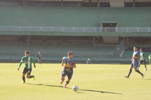 Foz FC treina no CT do Coxa antes de enfrentar o São José em jogo-treino