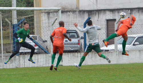 Jogo-treino entre Avaí e Camboriú é cancelado