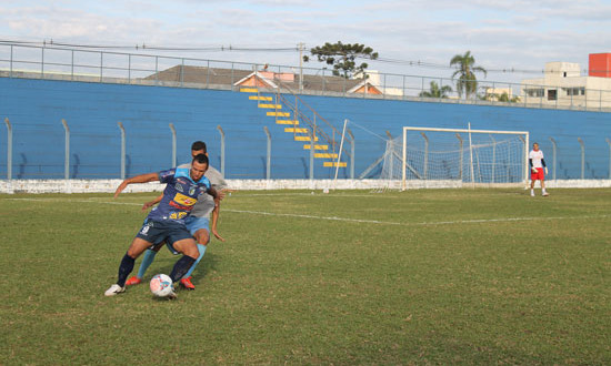 Foz Futebol Clube encerra amistosos da semana com vitória sobre o São José