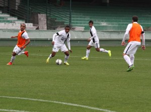 Gil começou entre os reservas. Foto: Divulgação/Site Oficial do Coritiba.