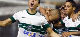 Após fim do vínculo com o Barcelona, Keirrison acerta com o Coritiba até 2017