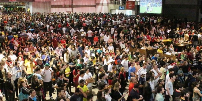 MiniOktoberfest em Blumenau celebra a Alemanha campeã da Copa 2014