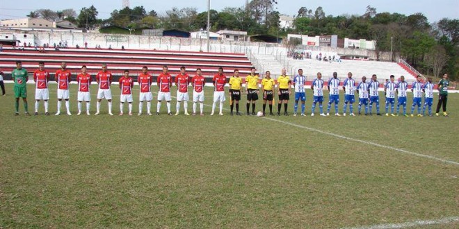 Apucarana vence a primeira e segue com chances de classificação