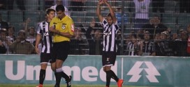 Figueirense vence Botafogo e está fora da ZR