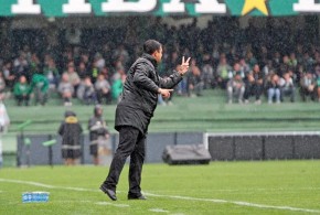 Tempo e placar fechados no Alto da Glória