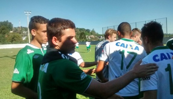 Chapecoense, Figueirense e Avaí venceram no Catarinense Junior e Juvenil