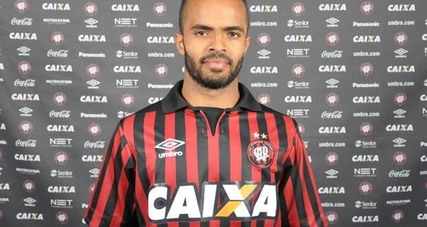 Meia volta para o Atlético e zagueiro pode chegar