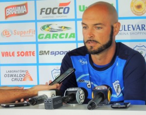 “A disputa já está acontecendo”, disse Léo Maringá. Foto: Pedro Rampazzo/ Site Oficial Londrina Esporte Clube