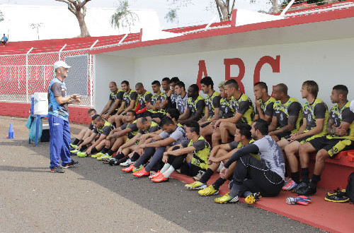 Foz do Iguaçu visita o Cascavel em duelo dos representantes do Oeste