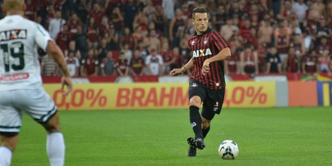 Furacão supera dificuldades defensivas e detém a segunda melhor defesa do segundo turno