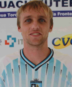 Em 2014, o volante que também atua como zagueiro, entrou em campo 20 vezes. Foto: Divulgação/Site Oficial do Foz do Iguaçu.