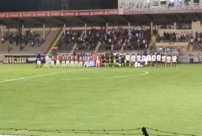 Com Adaílton inspirado, Paraná vence Atlético-GO e abre cinco pontos para a ZR