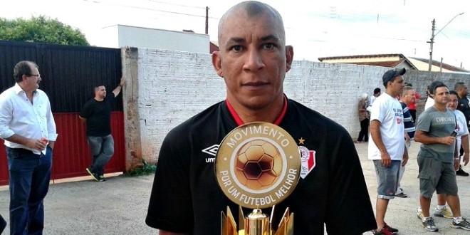 Campeão da Série B e quebrando recordes, Hemerson Maria justifica renovação com JEC