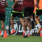 Figueirense treinou embaixo de chuva. Tendência é a equipe ir a campo com três atacantes. Foto: Site oficial Figueirense