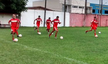 Rio Branco treina focado na decisão deste domingo. Foto: Site oficial Rio Branco.