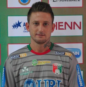 O atacante Aldair marcou um gol em oito jogos. O União Frederiquense foi rebaixado no Gauchão. Foto: Divulgação/Site Oficial do União Frederiquense.