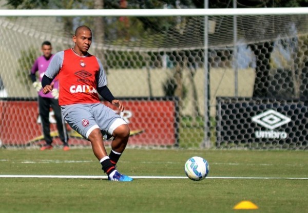 Walter é a principal esperança do Furacão para o Campeonato Brasileiro. Foto: Site oficial Atlético-PR