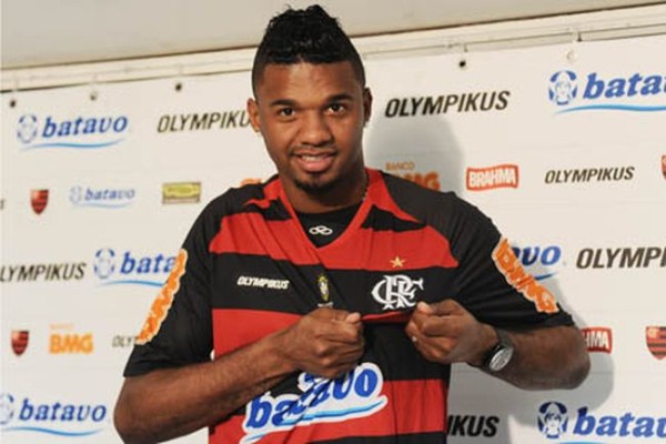 O goleiro Felipe não disputa uma partida deste Julho de 2014. Foto: Alexandro Loureiro.