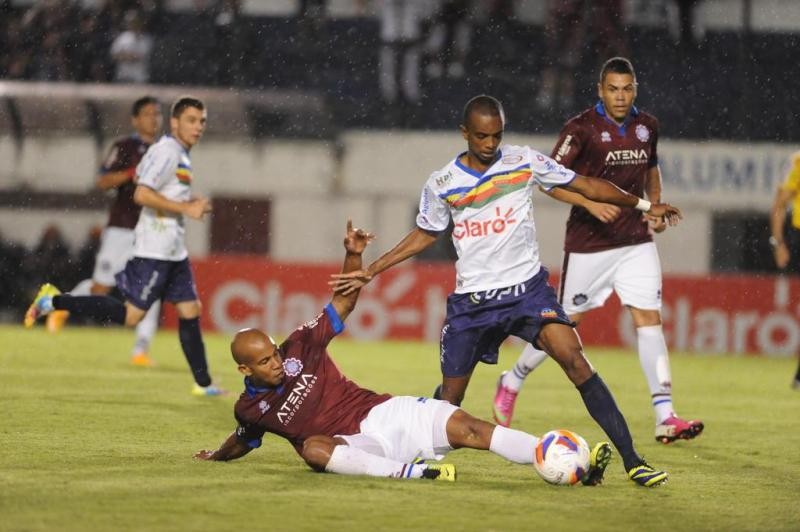 O atacante Rafael Mineiro marcou dois gols em 15 jogos pelo Veranópolis. Foto: Divulgação/Site Oficial do Veranópolis. 