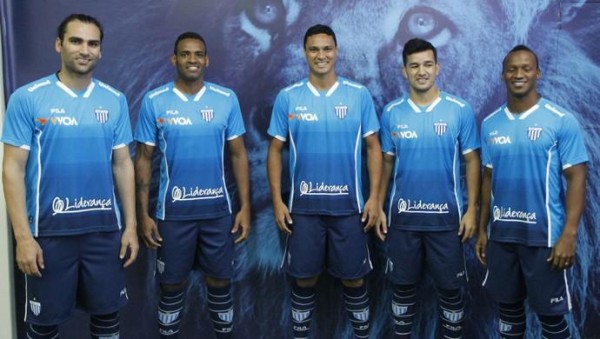 terceirouniformeavai_guilhermelopes_avai