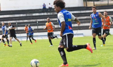 Equipe do Operário em treino coletivo antes da partida contra a Campinense. Foto: Gustavo Dornelles/Assessoria de Comunicação.