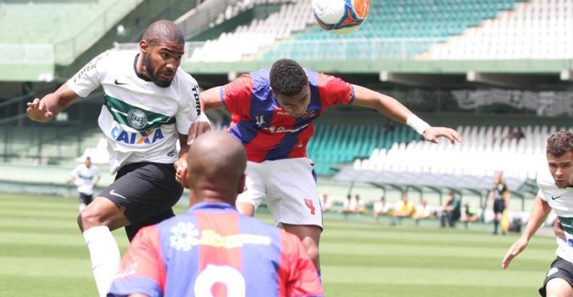 Coxa precisa reverter um placar de 3 a 0, contra Toledo. Foto: Fernando Loyola/Site oficial Coritiba