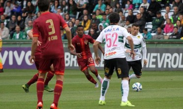 Coxa cada vez mais perto do rebaixamento. Foto: Divulgação/ Coritiba)
