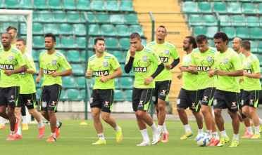 Figueirense recebe o Santos, em Florianópolis (SC). Foto: Luiz Henrique/Site Oficial do Figueirense