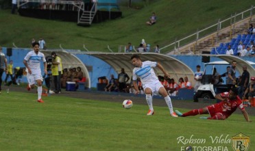 Bruno Batata se recuperou de uma lesão no adutor da coxa e já voltou a treinar com bola. Foto: Robson Vilela/ Redação em Campo