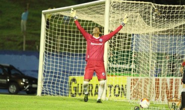 goleirovitorlondrina_robsonvilela_redacaoemcampo