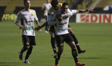 Criciúma ficou no 1 a 1: Fernando Ribeiro/Site oficial Criciúma