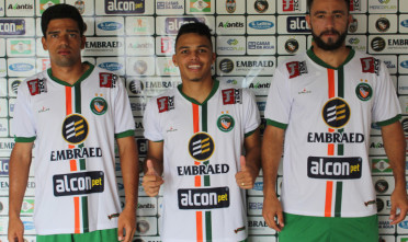 Paulo Victor, André Luiz e Alex Bruno reforçam o Cambura