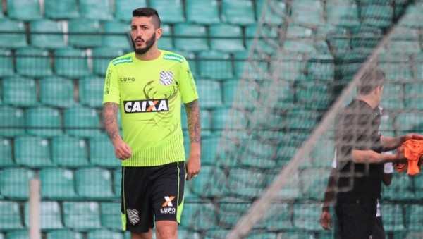 Marquinhos deve voltar apenas na Série A. Foto: Luiz Henrique/Figueirense Oficial