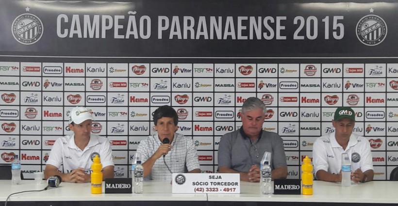 Da esquerda para a direita, Gerson Gusmão, Álvaro Góes, Antônio Mikulis e Joel Preisner. Foto: Ana Bitencourt.