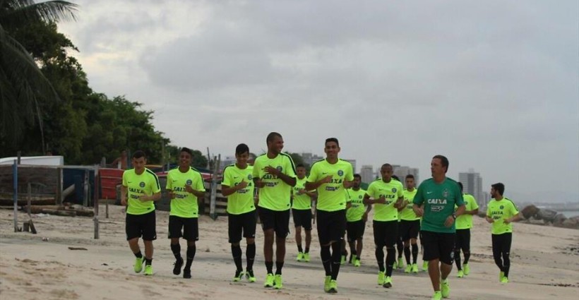 Elenco do Coritiba mal desembarcou em Fortaleza e já treinou para a estreia na Copa do Brasil. Foto: Coritiba Oficial