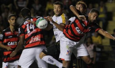 Criciuma1 x 2 Atletico-GO