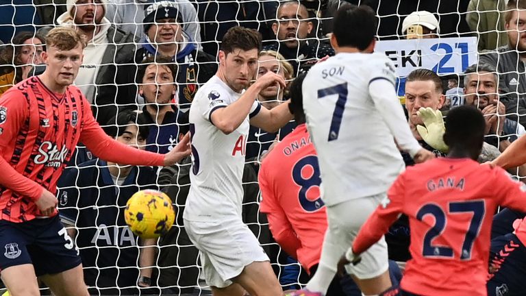 Heung-Min Son scores Spurs' second goal against Everton
